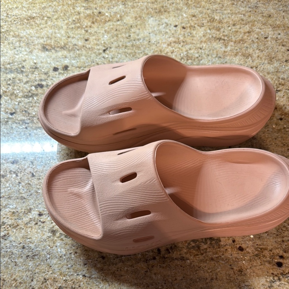 Hoka Women's Slide Sandals - Peach